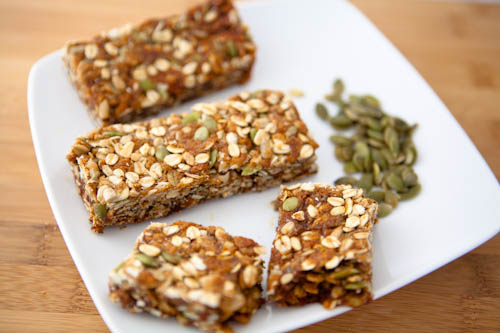 Chewy No Nut Granola Bars